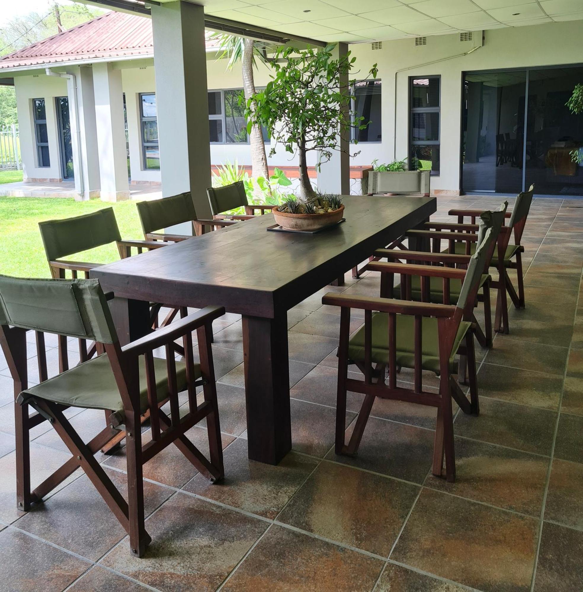 Riverise Guesthouse Maun ภายนอก รูปภาพ